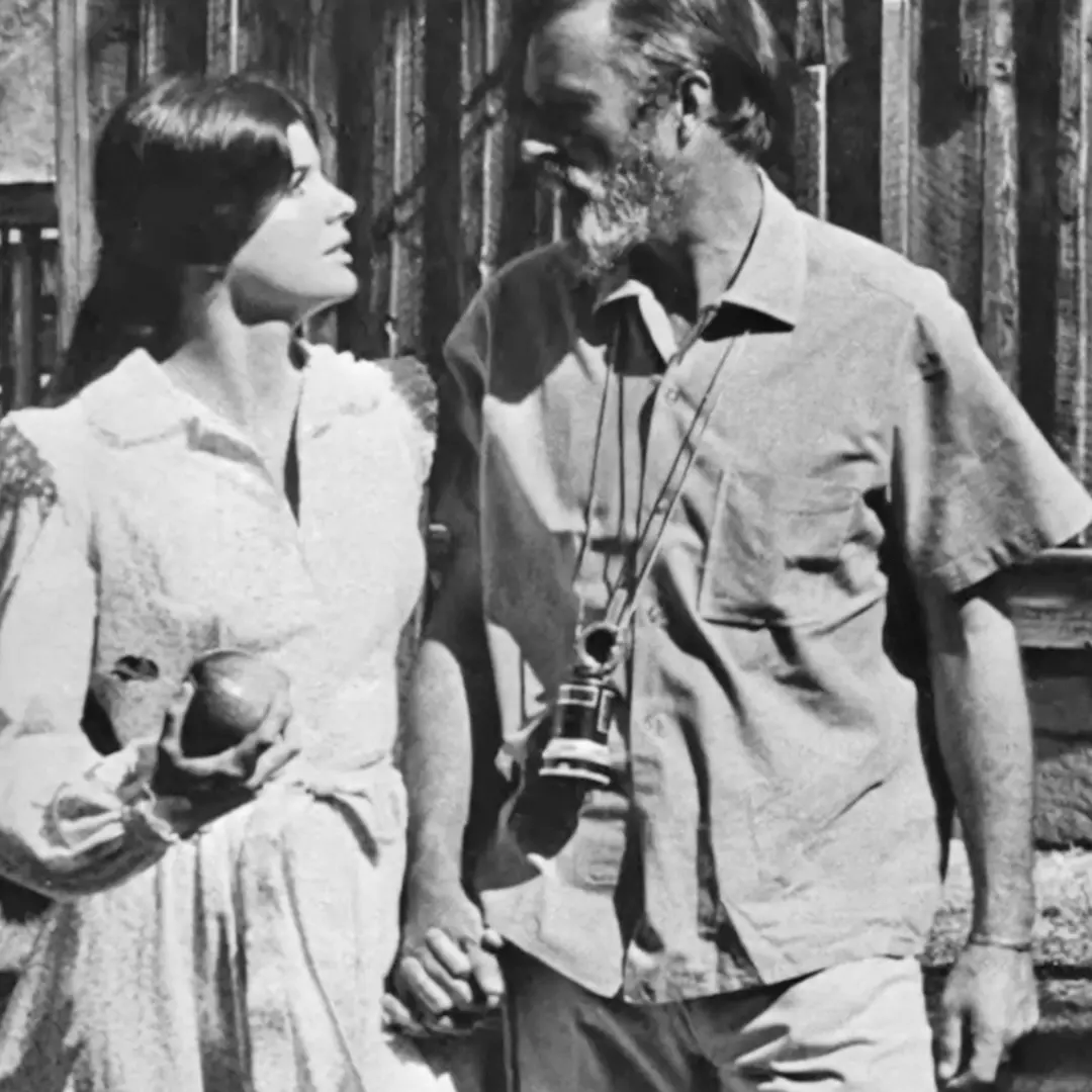 Katharine Ross y Conrad Hall en el rodaje de Dos hombres y un destino