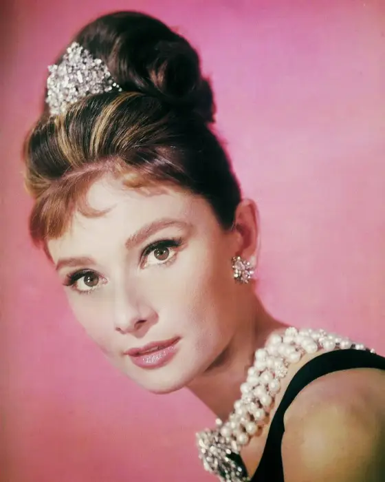 Audrey Hepburn foto de pefil