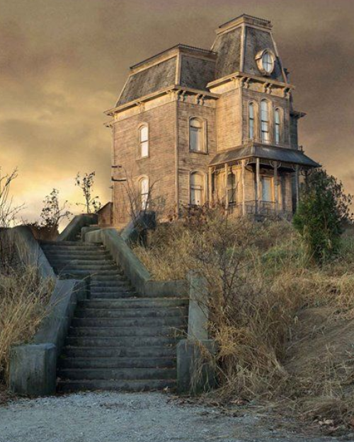 Casa de la colina del Bates Motel en Psicosis