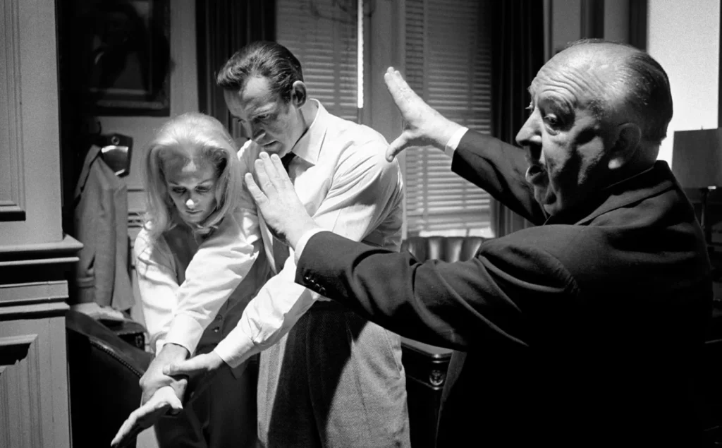 Alfred Hitchcock con Sean Connery y Tippi Hedren