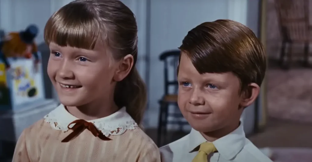 Jean y Michael Banks en Mary Poppins