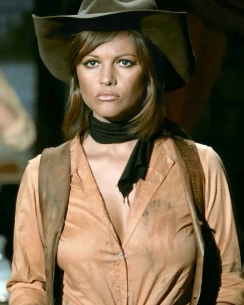 Claudia Cardinale en Las Petroleras