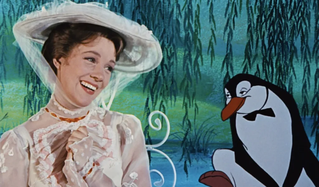 Escena de Mary Poppins con pingüino animado