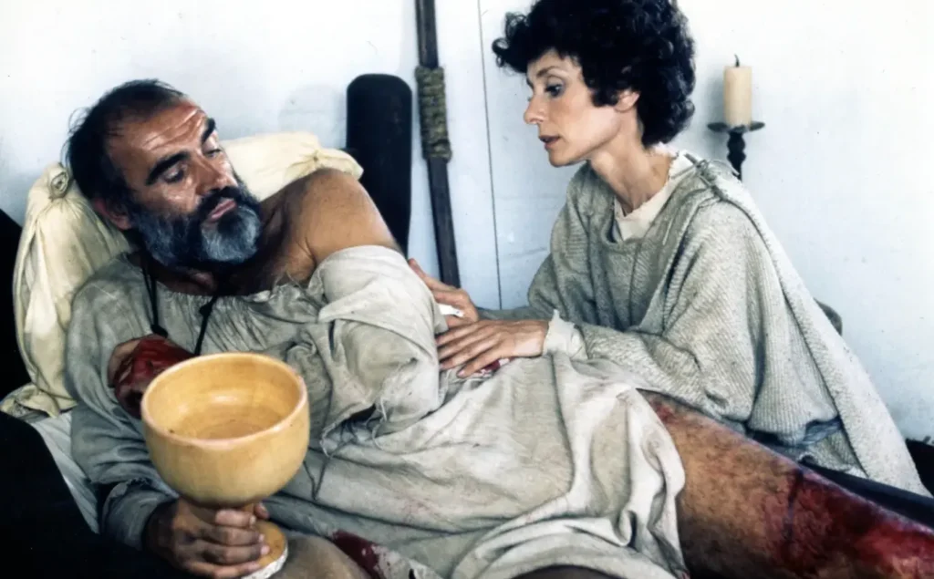 Sean Connery y Audrey Hepburn en una escena de Robin y Marian