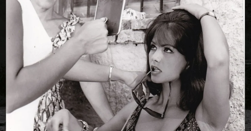 Claudia Cardinale durante el rodaje de Mando perdido (1966)
