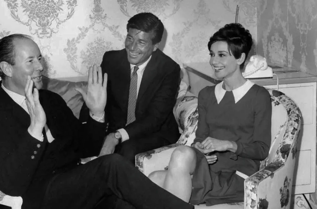 Terence Young con Audrey Hepburn y Efrem Zimbalist