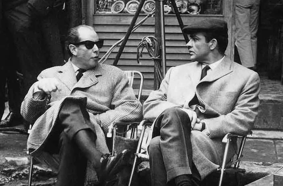 Terence Young y Sean Connery en el rodaje de Operación Trueno