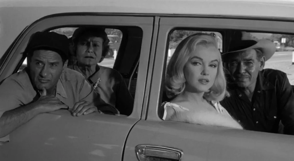 Eli Wallach, Thelma Ritter, Marilyn Monroe y Clark Gable en Vidas Rebeldes (1961)