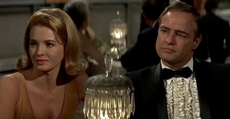 Angie Dickinson y Marlon Brando en La jauría humana