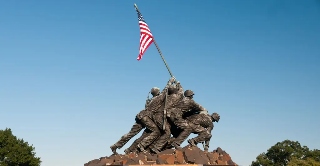 Monumento de Guerra del Cuerpo de Marines de los Estados Unidos