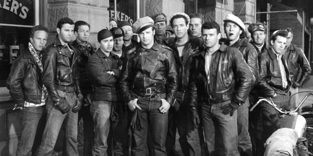 Brando como Johnny Strabler en Salvaje (1953)