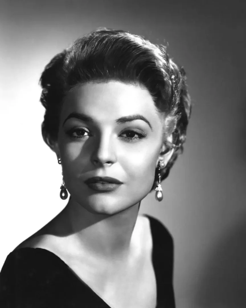 Retrato de Anne Bancroft joven