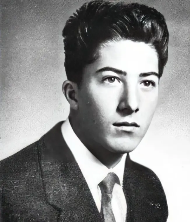 Foto de estudio de Dustin Hoffman con 20 años