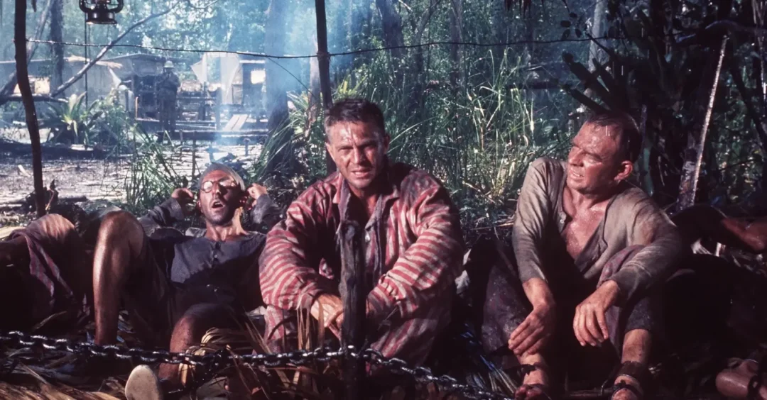 Dustin Hoffman, Steve McQueen y Ron Soble en Papillón