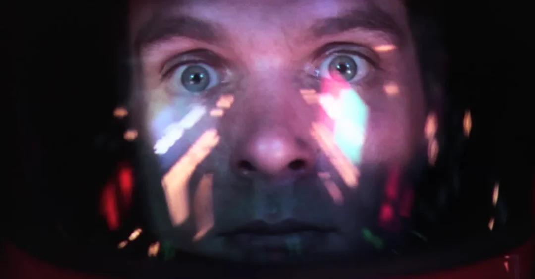 Bowman comienza el viaje estelar