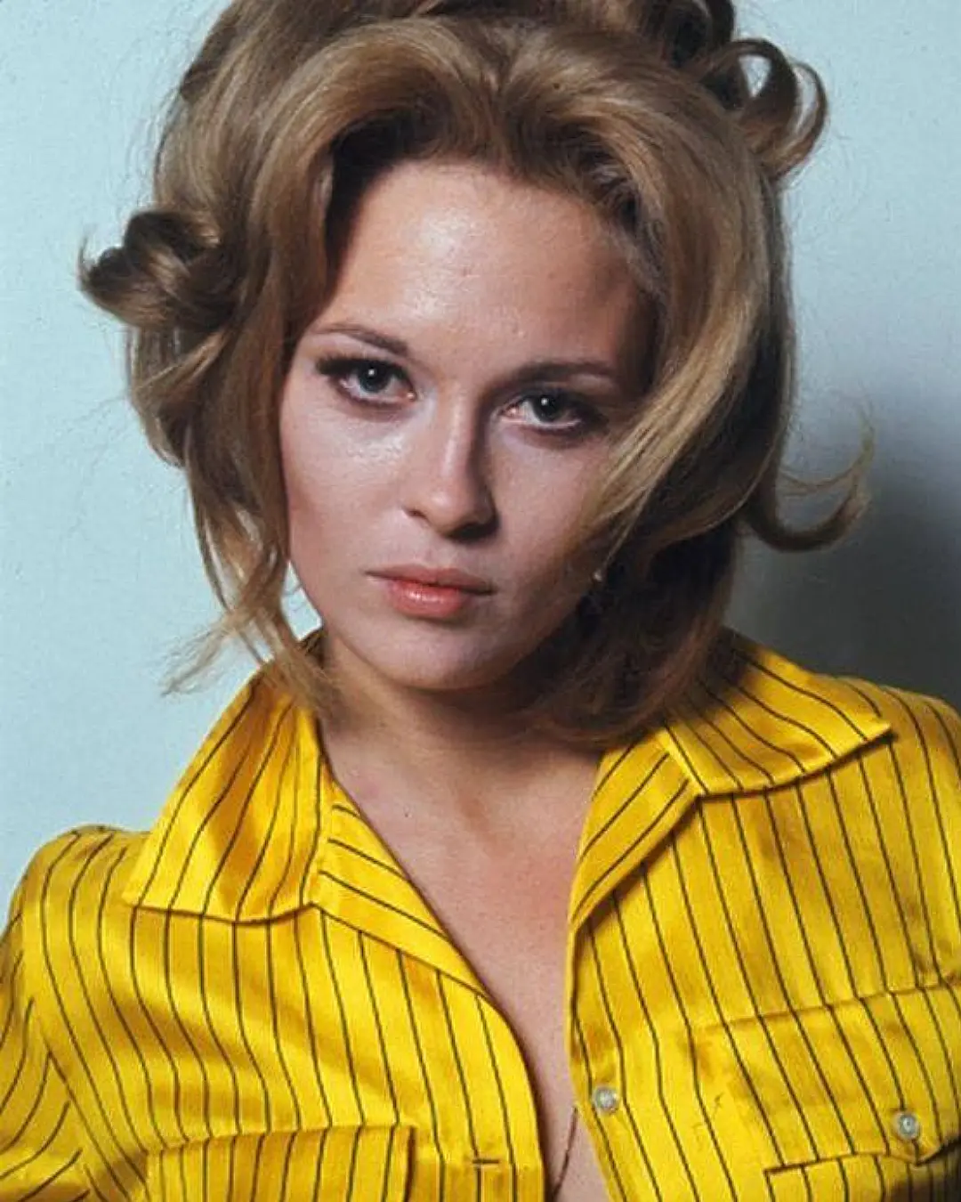 Faye Dunaway: la belleza moderna que marcó el cambio de actriz en el cine