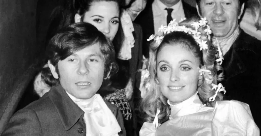 Roman Polanski y su mujer Sharon Tate durante su boda.