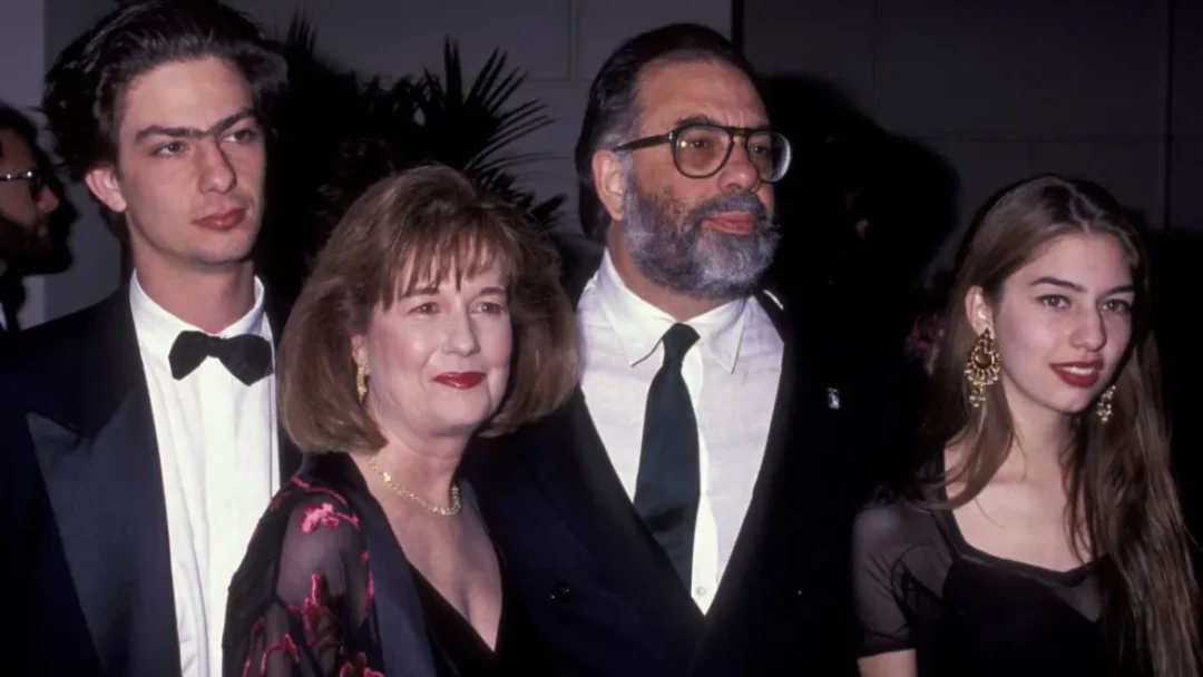 Roman Coppola, Eleanor Coppola, Francis Ford Coppola y Sofia Coppola en 1991 en la 43 edición de los Premios del Sindicato de Directores
