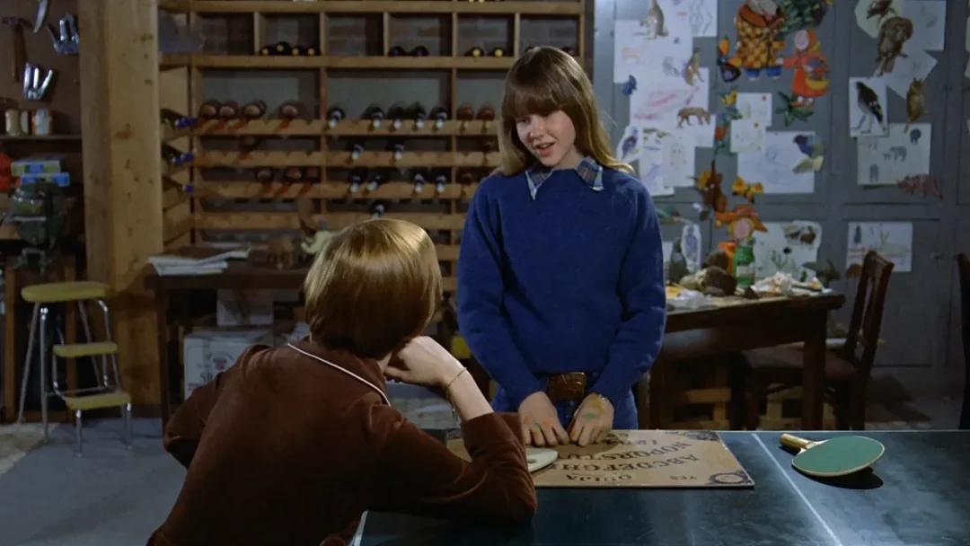 El origen de la posesión puede ser la Ouija que ha encontrado Regan en el desván